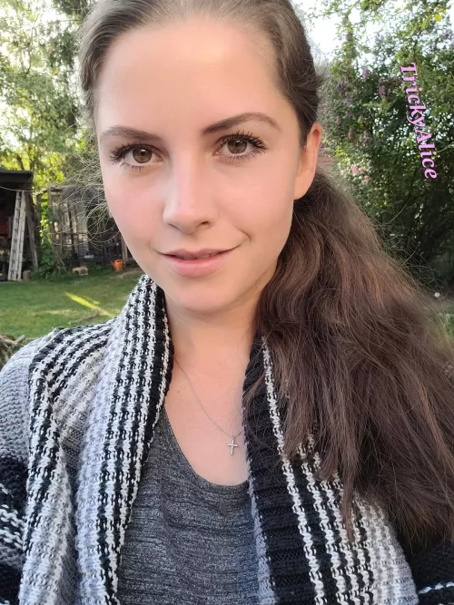 Please be summer again soon 🙏🏻 by trickyalice