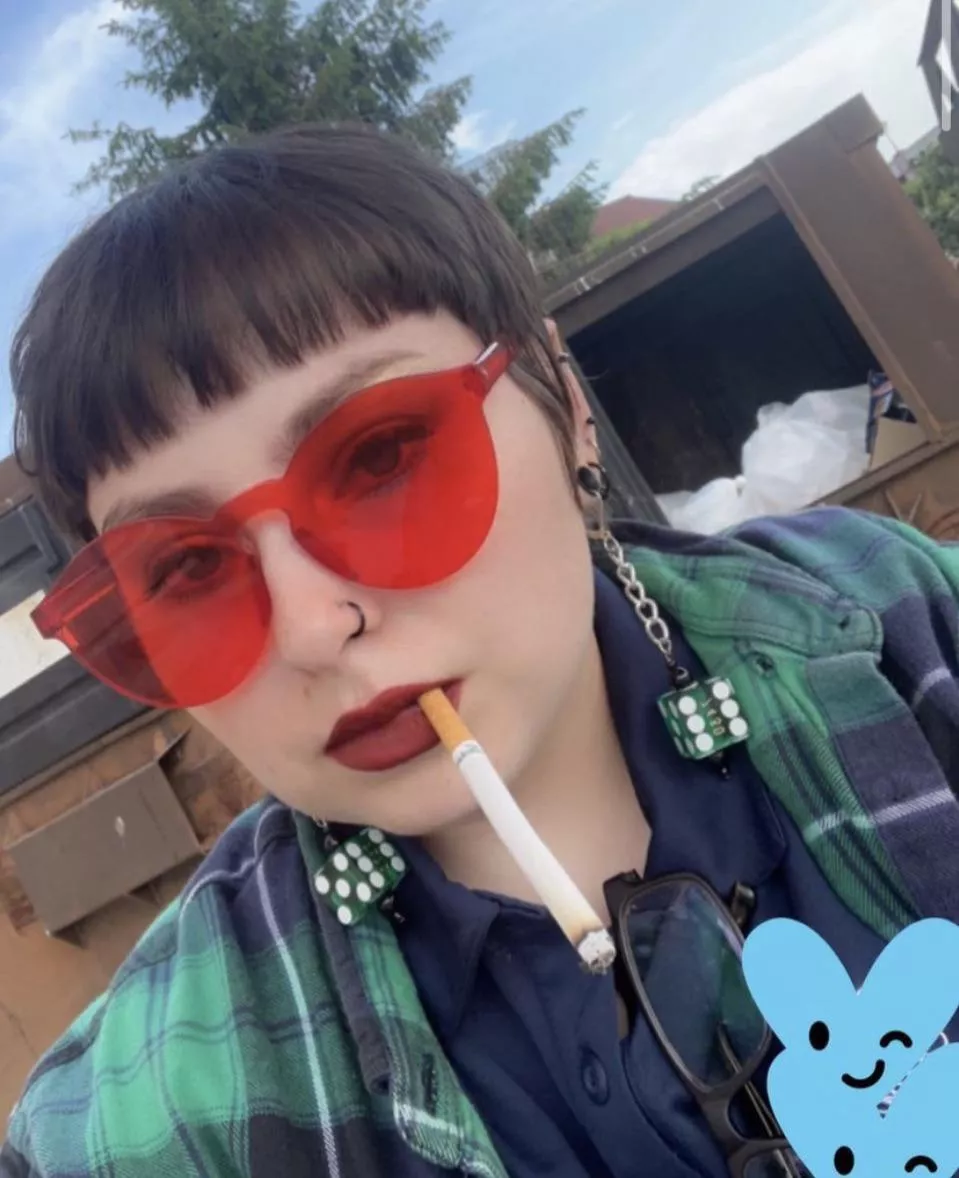 Recent pic! posted by alienxbee