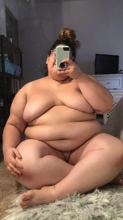 sittin’ pretty 😊 by user11265