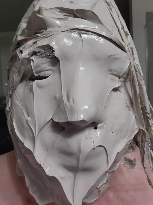 This is how you do a facial properly...right? by Silken_Princess