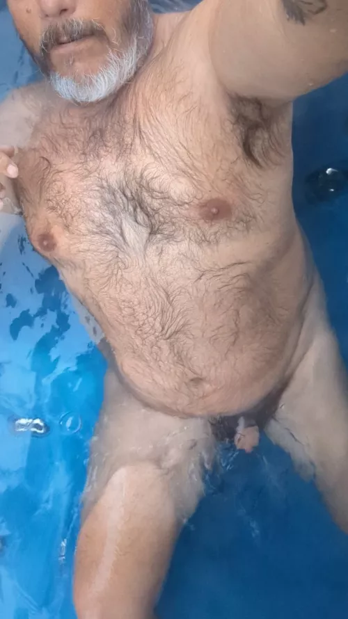 Wet hair by Oldstoner59