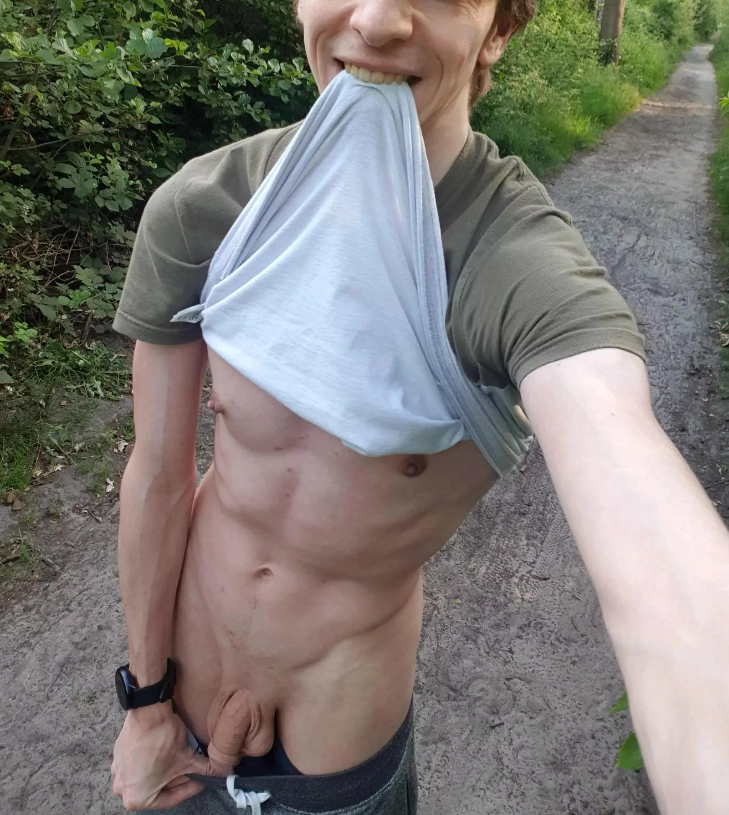 Who said hiking is boring? posted by palechap