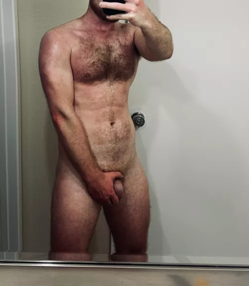 Who’s into post-run sweaty chests? 😏 by joxer11x