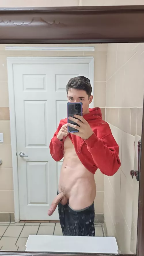 Wish I had a coworker to take care of me 😈 age 25 by xDMauiWauiDx