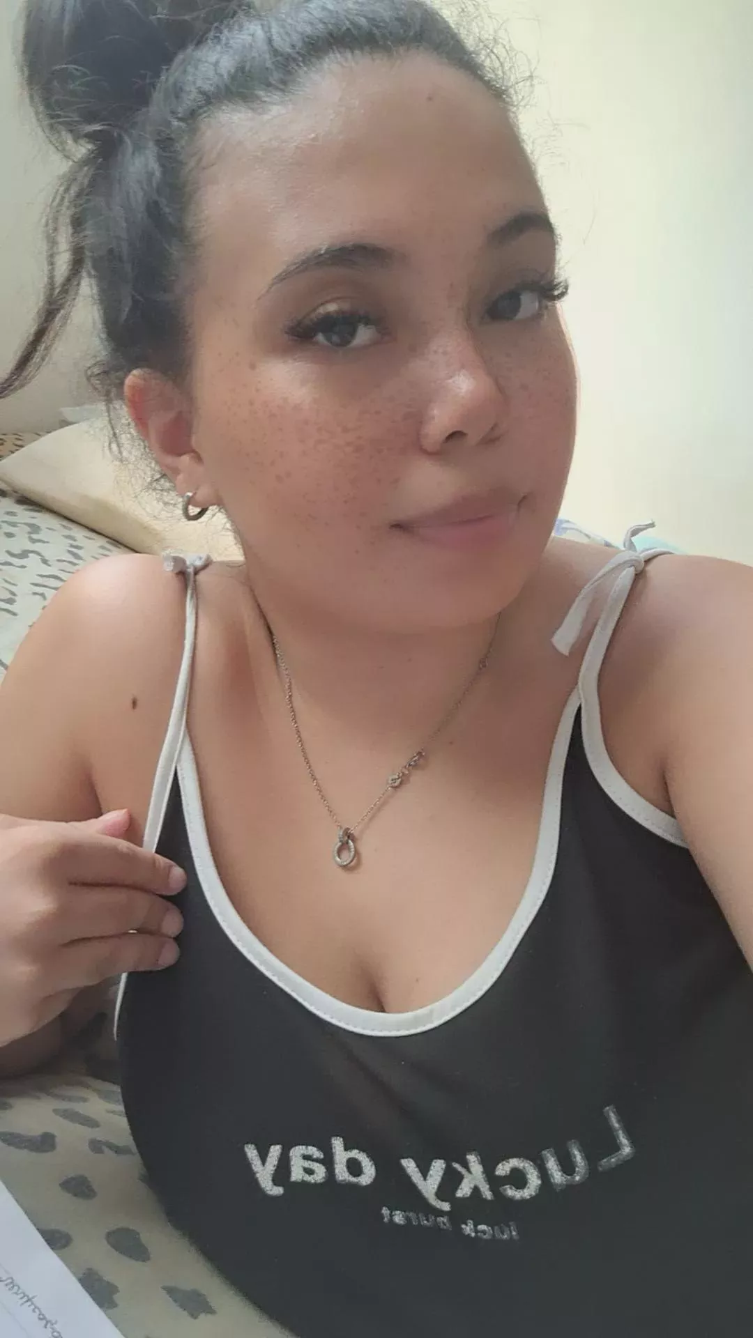 another hot day posted by estersilva_