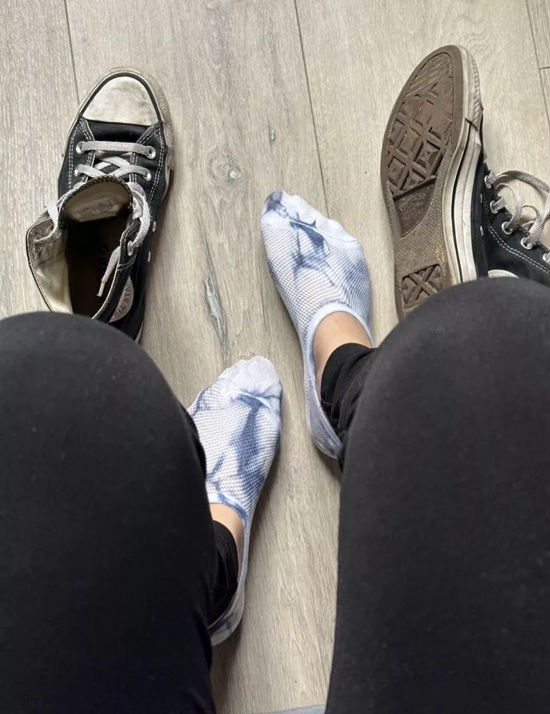 are these socks cute? 🤭 [f] posted by ilovextcy