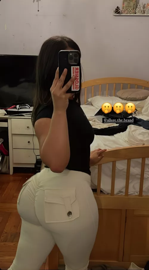 A.vriell by Frequent-Agent-7046