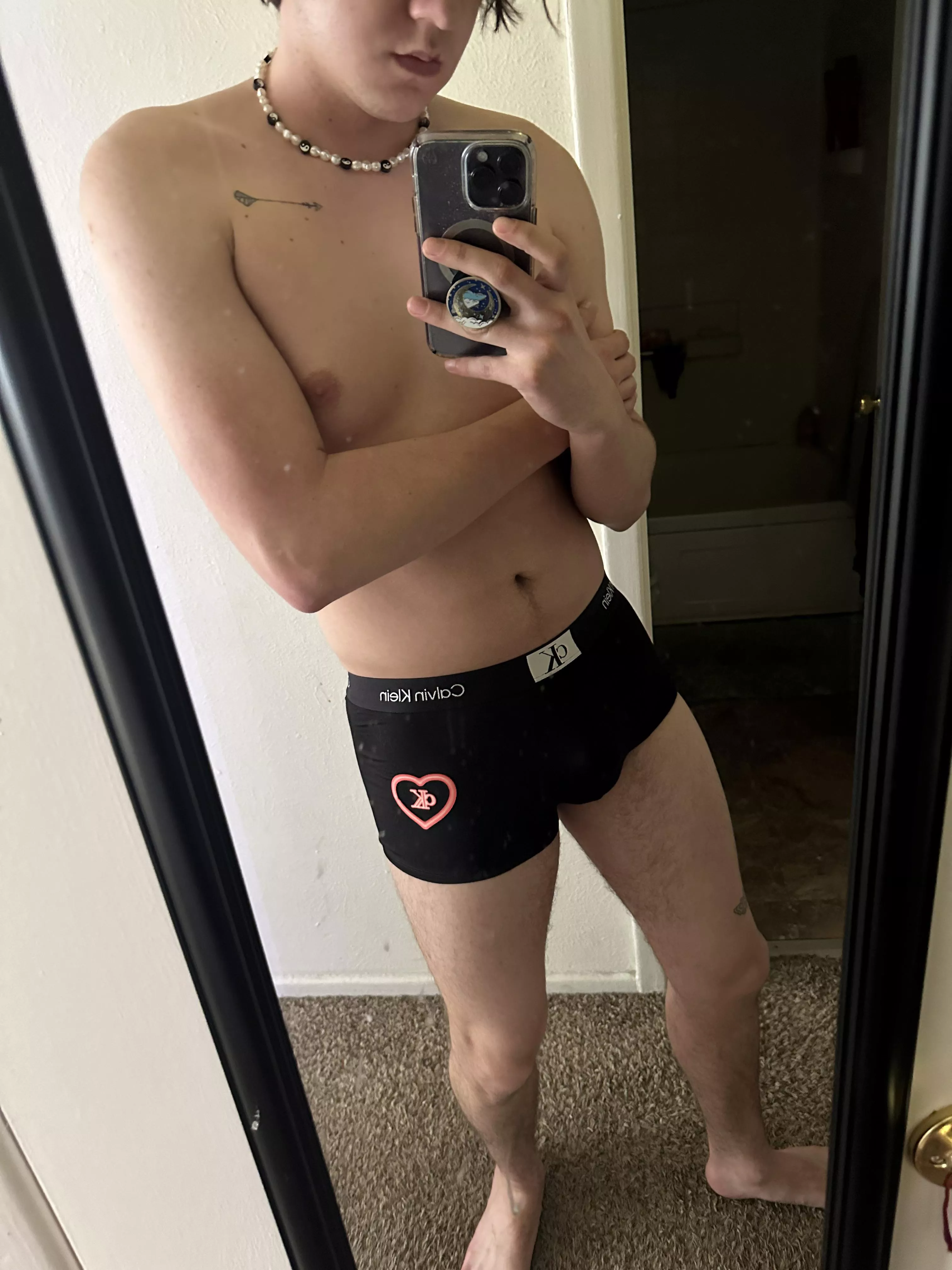 Come unwrap your vday present;) posted by Peytonsworldd