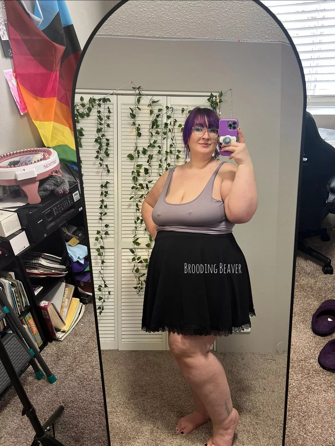 Cover me in kisses 💋 posted by BroodingBeaver