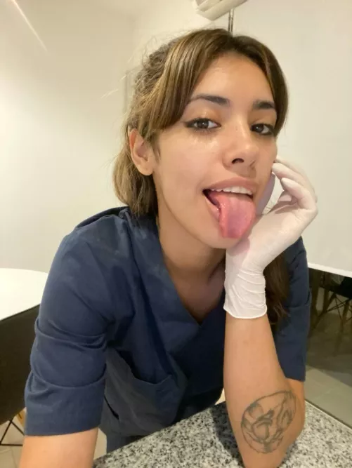 cum on my tongue, sweetie. by Lia_start