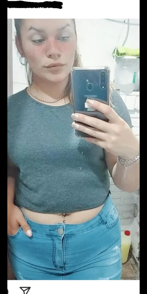 Do you like my look? by emmily-_-