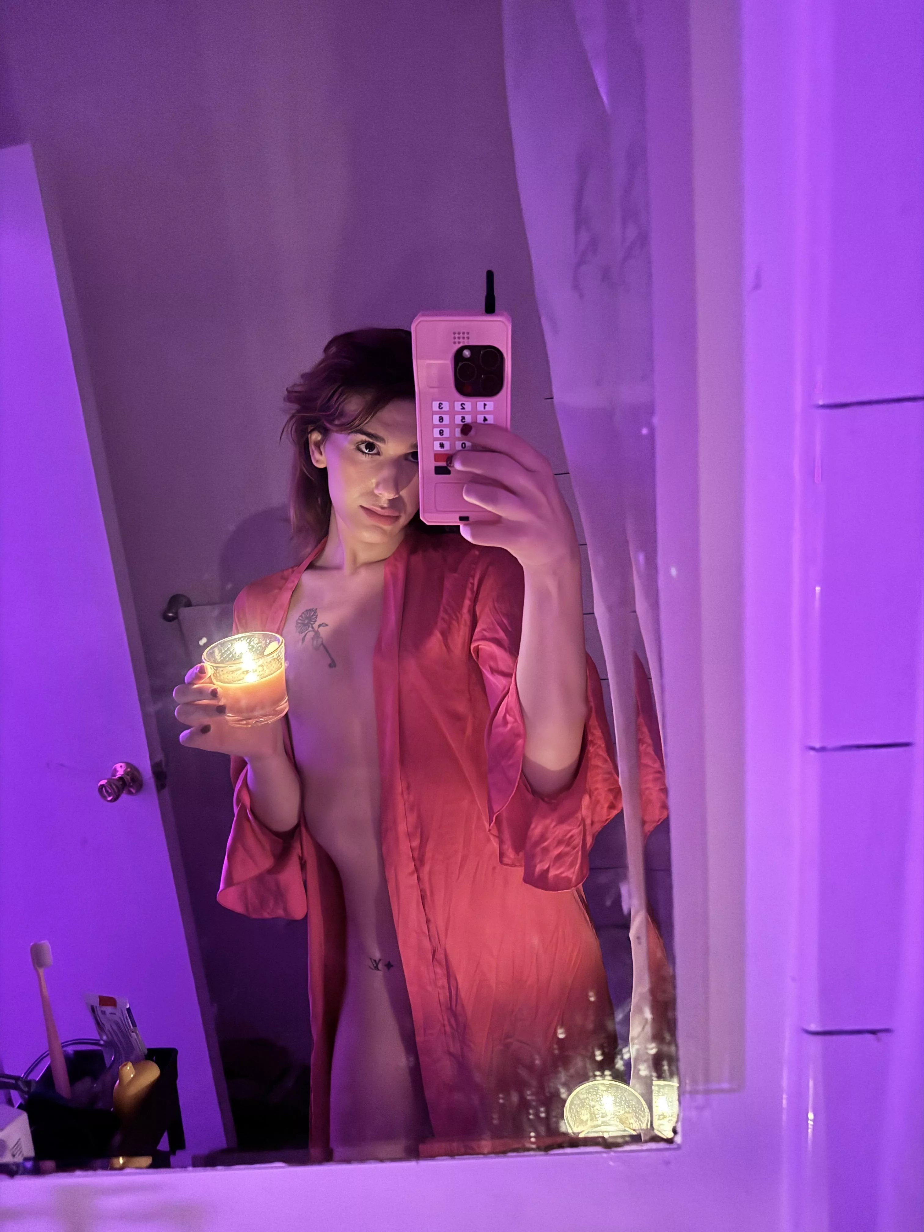 First time posting, so I'm a little nervous 🤭 Do you like what you see? posted by hj770517