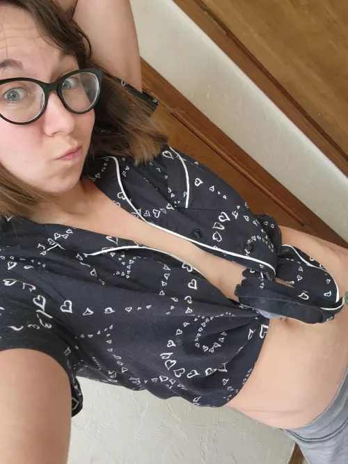 Guess who just got a brazilian by HopeHotwife