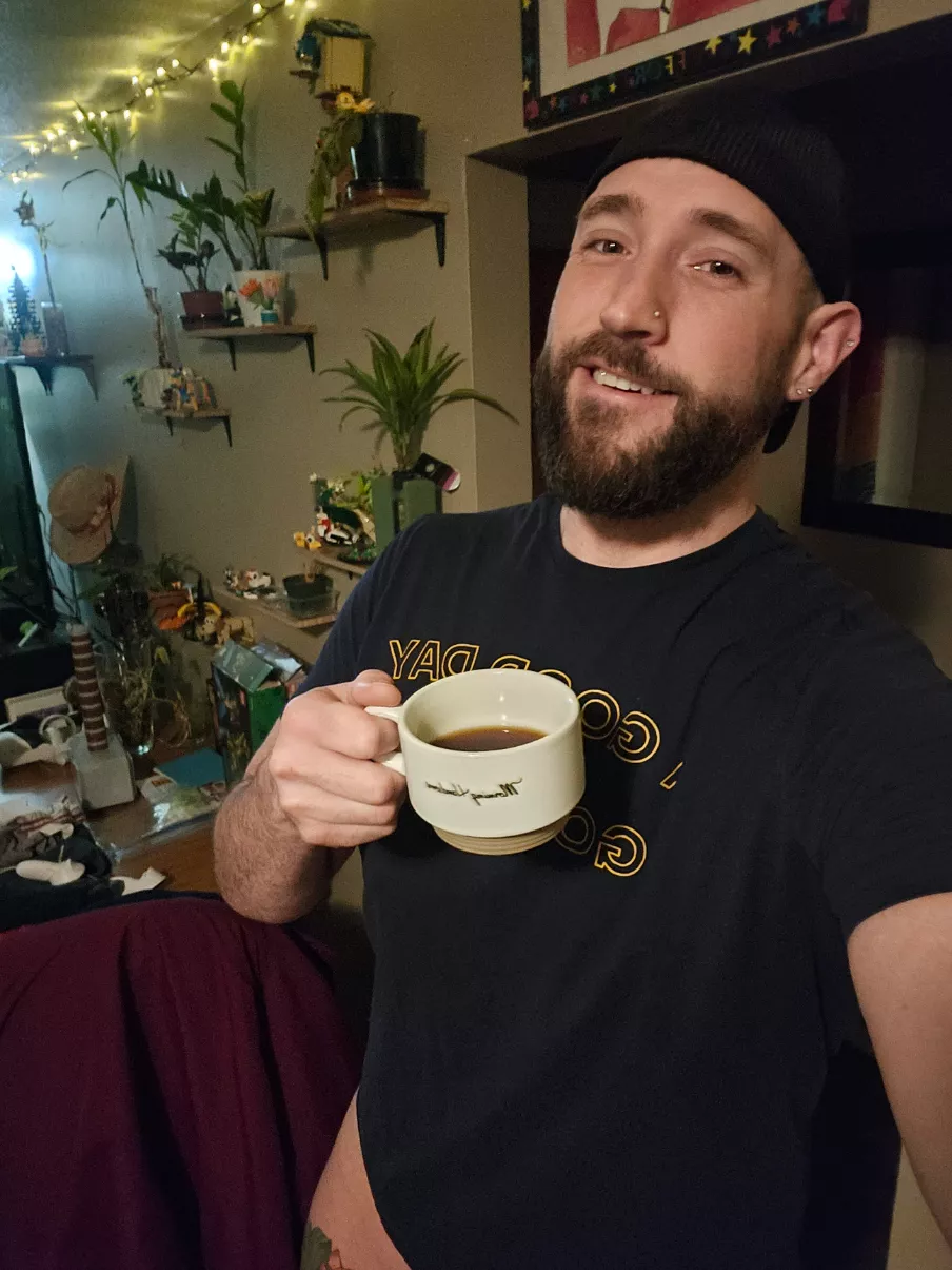 Happy Friday you beautiful bad @ss. So proud of you for making it here! Sending you all the good vibes for a great day! posted by Ok-Property-2949