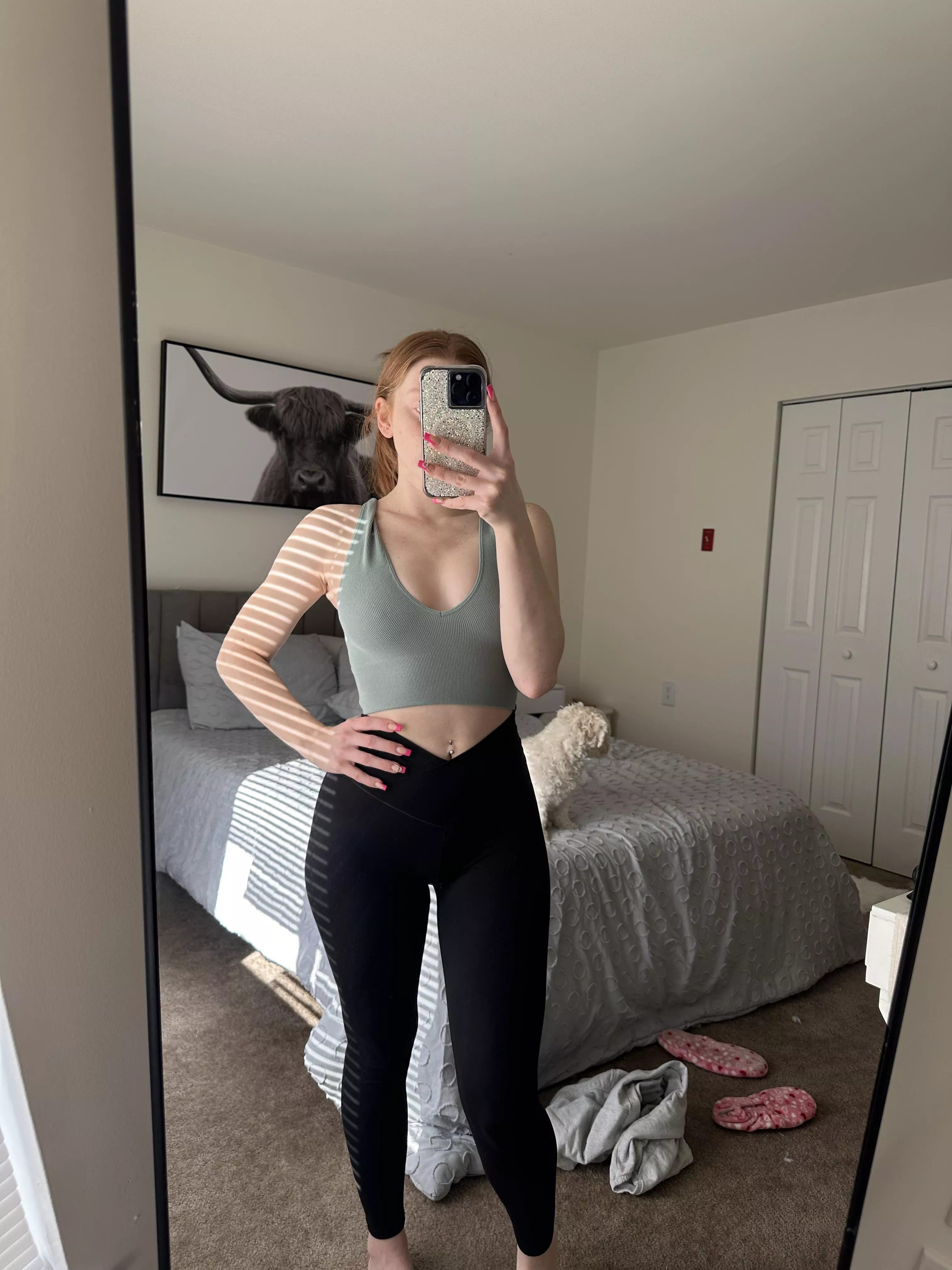 Hi babes, good morning 🩷 posted by lilboobiesxoxo