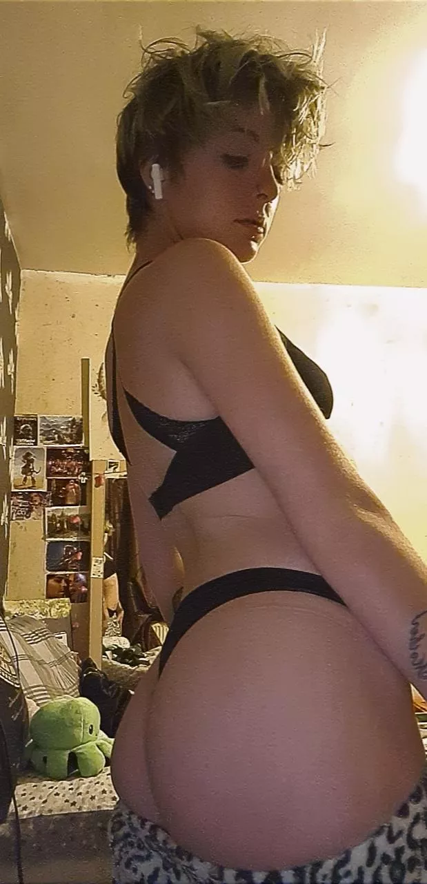 Hi, I'm new here , nice to meet you. posted by HazedSlience