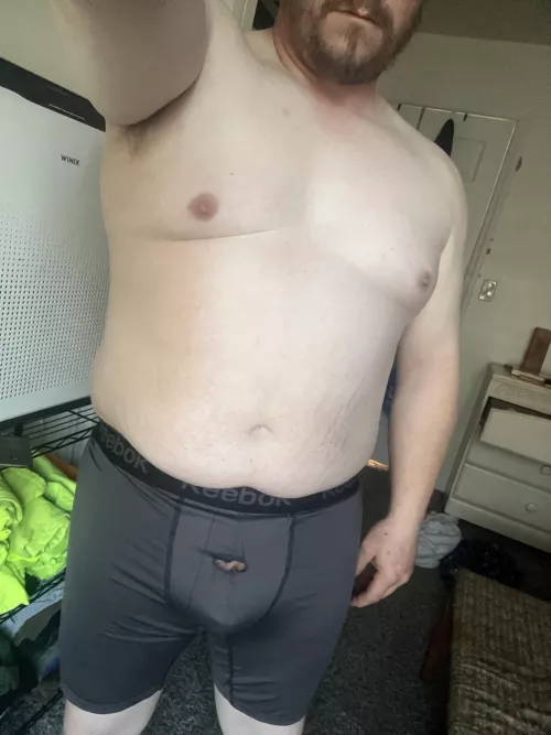 Hilo. ‘Scuce the hole by throwawayforever02