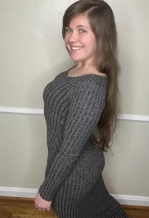 I am tired, please ignore the bags under my eyes [f] by SorrryCharlie