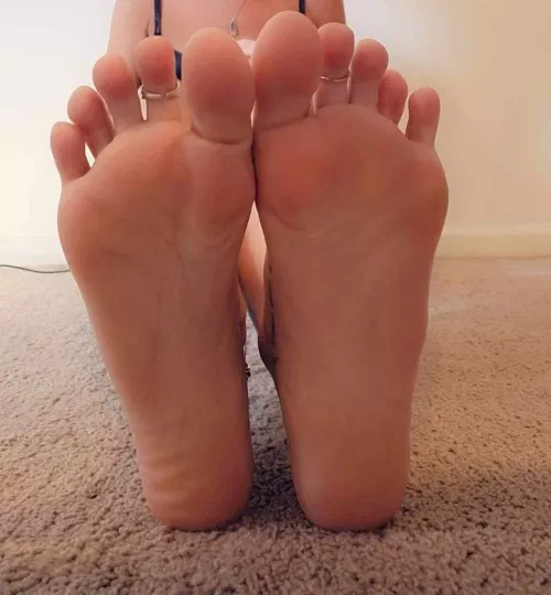 I need somewhere to rest my feet by TwoFeetUnder91