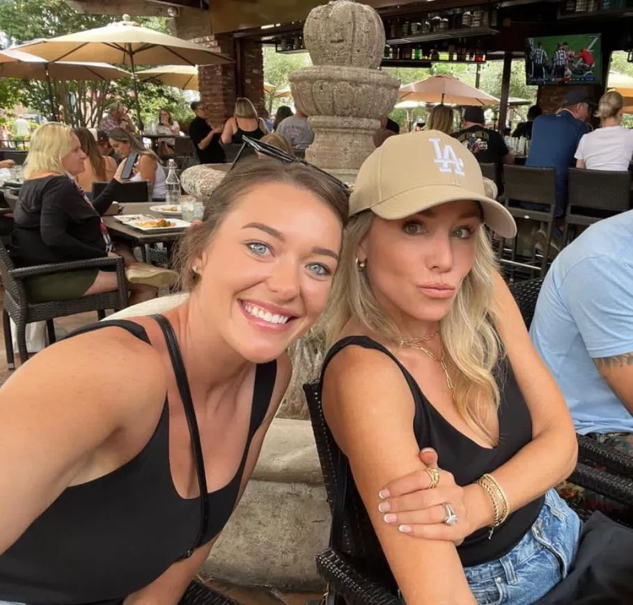 If you buy a house from me I’ll fuck you in every room of the house posted by emma_plusone