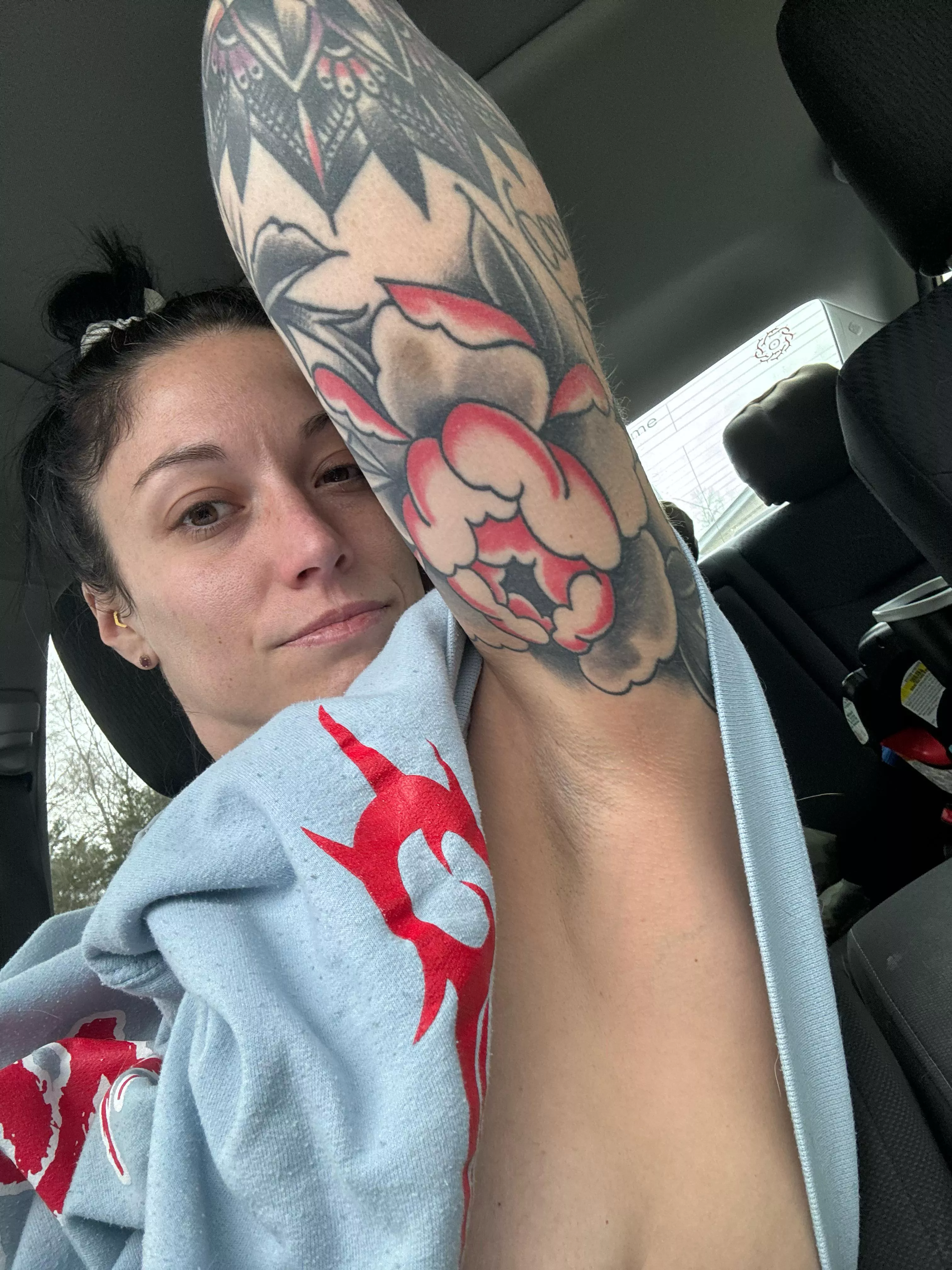 Let me introduce your tongue to my sweaty pit posted by ember_rocks