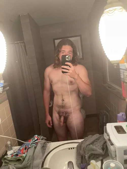 (M) 24 6’3 by Jtlaw0423