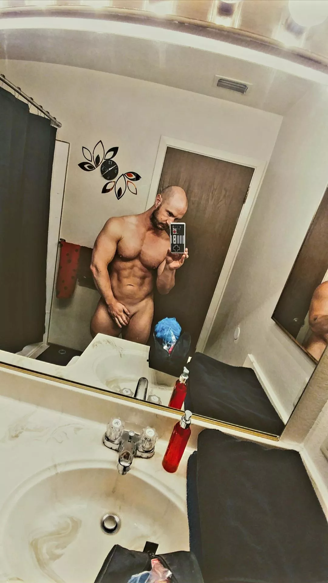 (M) 39 Tell me what you think please 🙂 posted by Flexbuffchest84