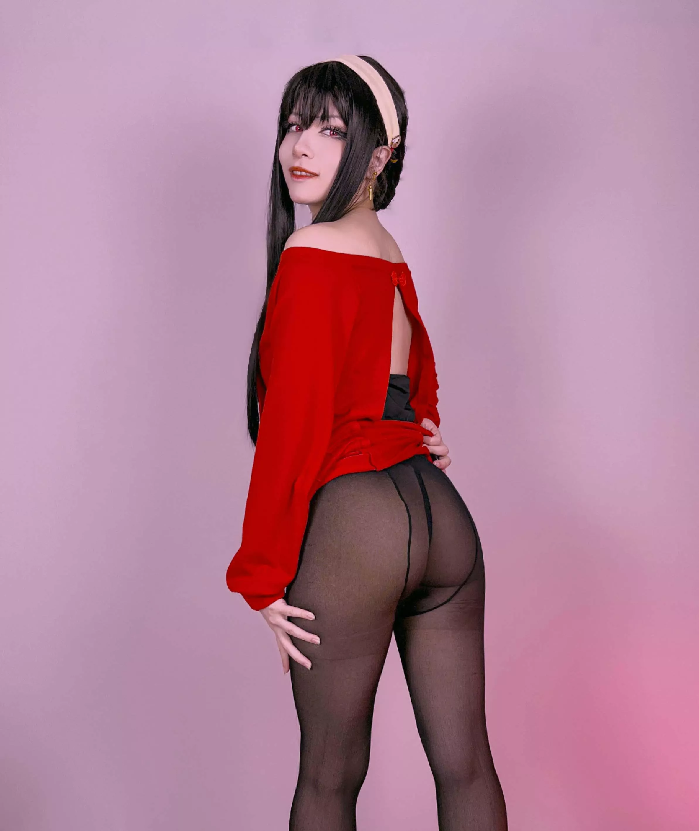 My Yor Forger cosplay (Stella) posted by SthormyStar