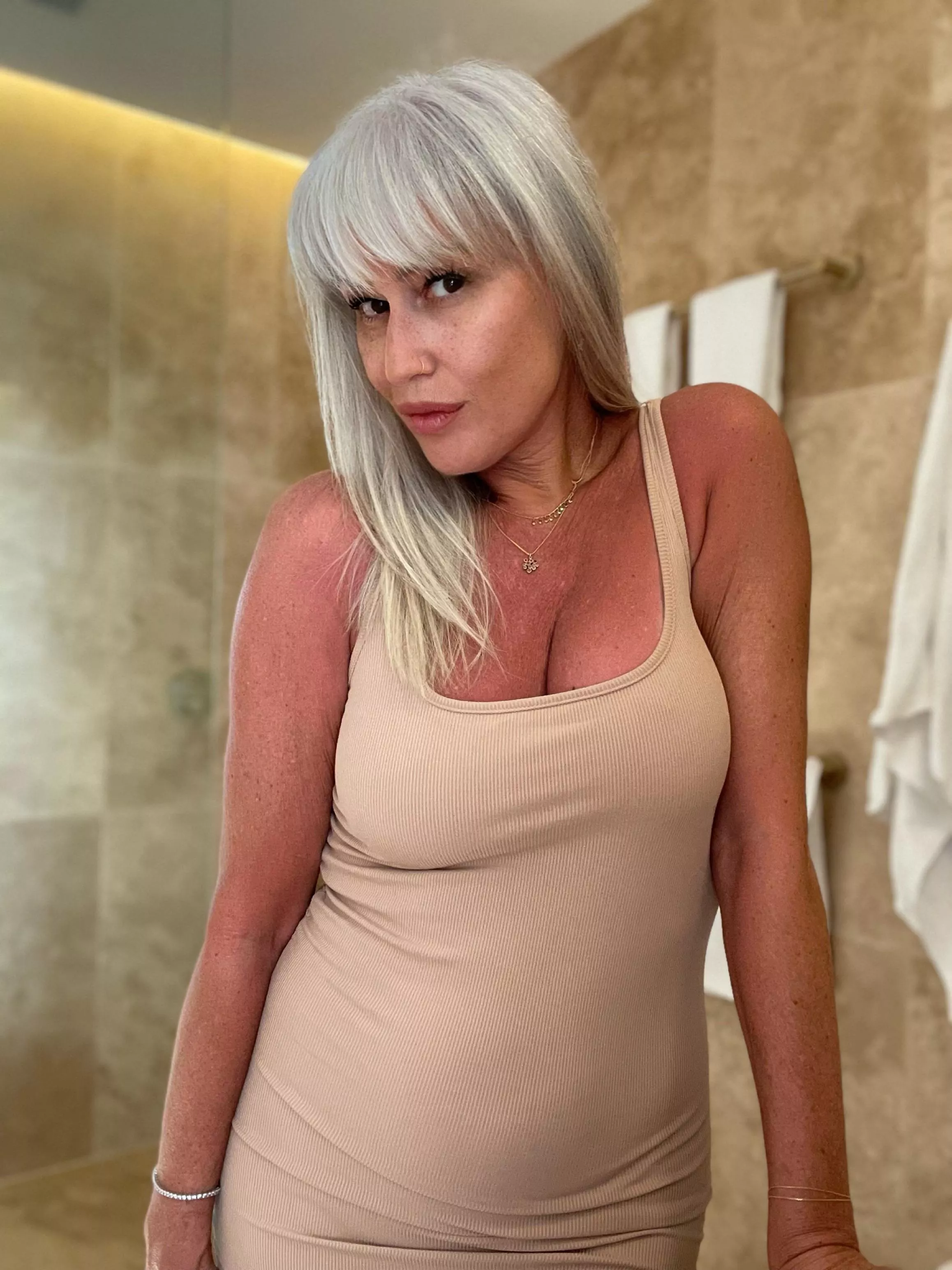 Ready for dinner !(f)(58) posted by TheGoldenGilf