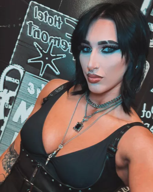 Rhea Ripley by dishonourableprince