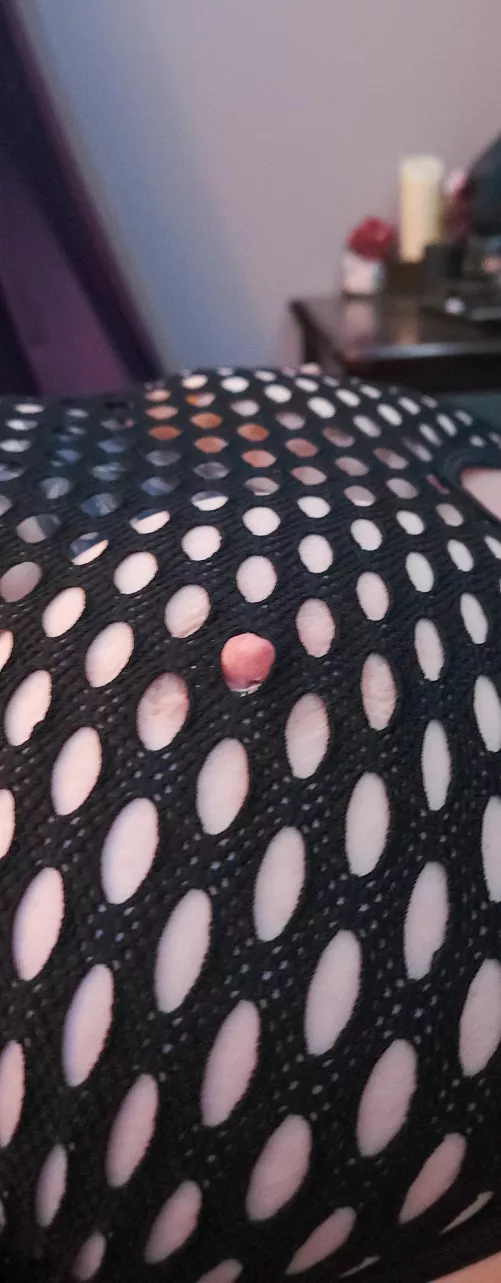 Round object fits in a circle hole! by TheBlackBunny222