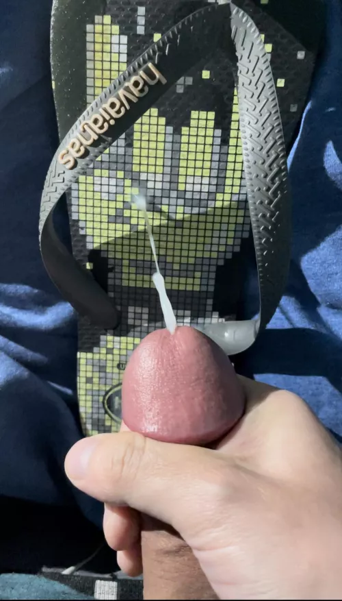 Small load to my favorite flip flop 🩴😄 by boyyfeet101