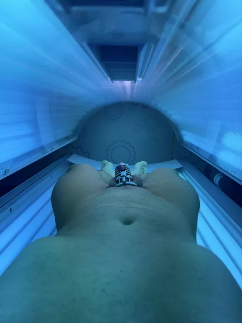 Tan lines 🤷🏻‍♂️ by sexyneverleft46