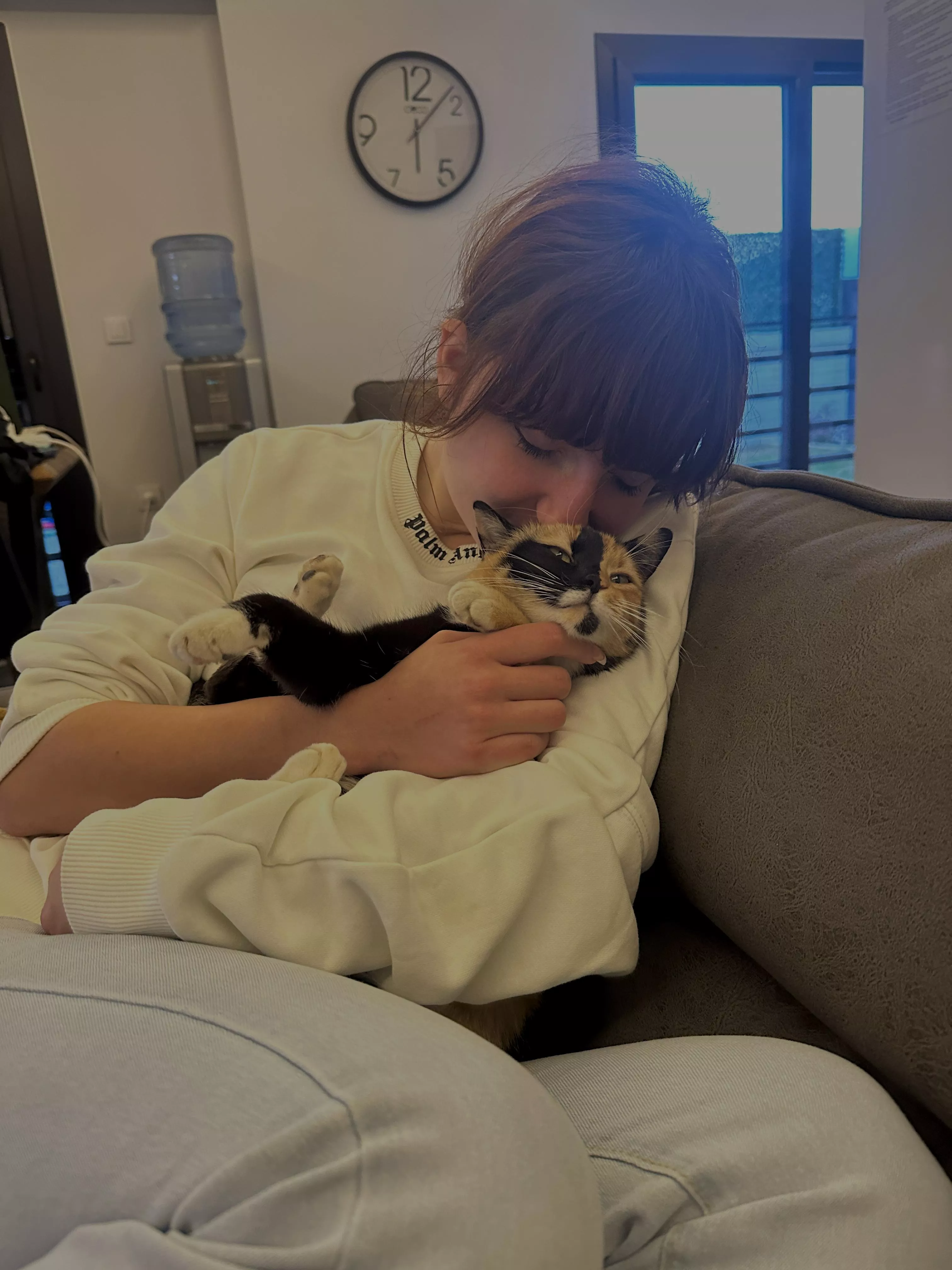 This classy girl looks for some classy boy :) posted by j1george