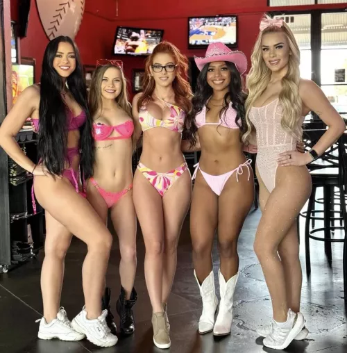 Who’s u taking home? [5] by cvpornking