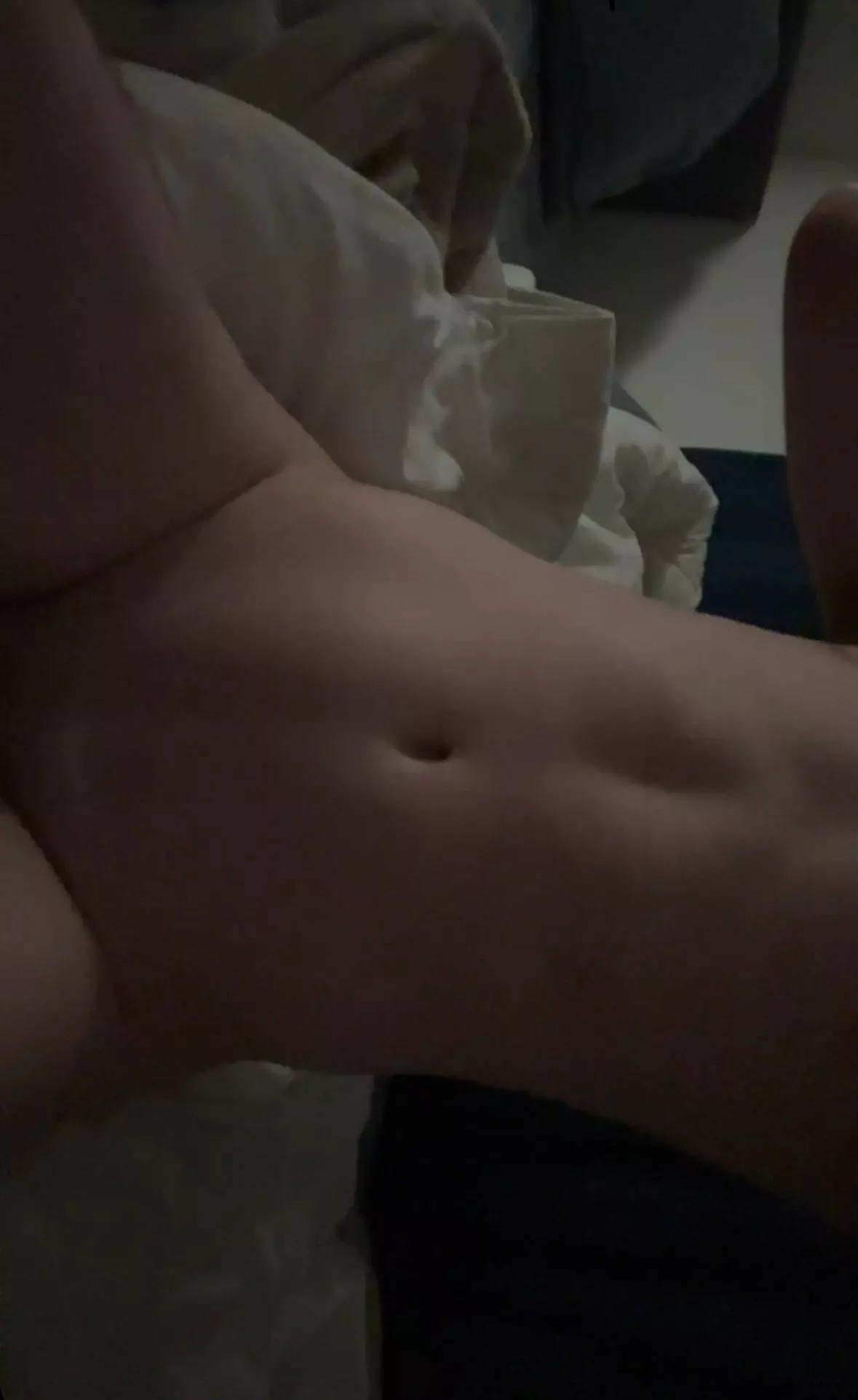 would u put a bulge in my tummy? :3 posted by umwik