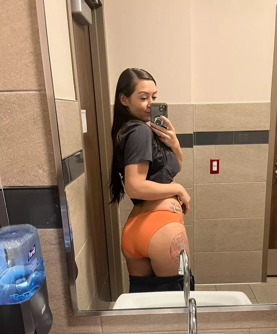 You caught me taking this pic in your bathroom, now what... posted by Persuasive_Pussy