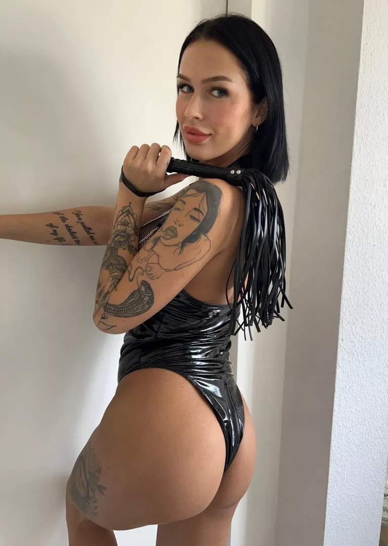 you have the permission to distroy my booty posted by mrobyns