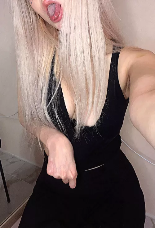 A good spanking is just what my ass needs Let's make it happen by ykisao