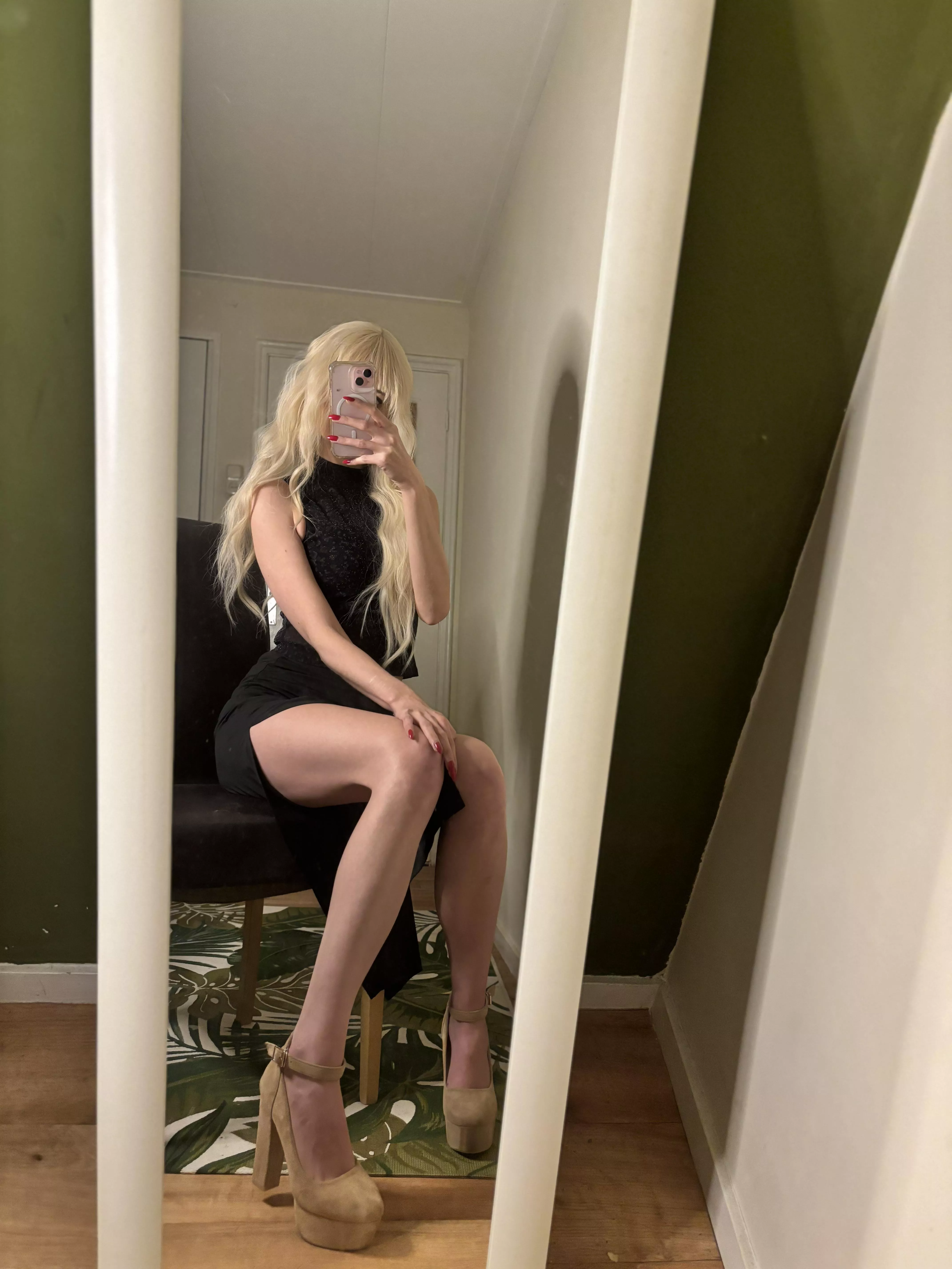 Cant wait to spread my legs for you posted by LanaPeaches__
