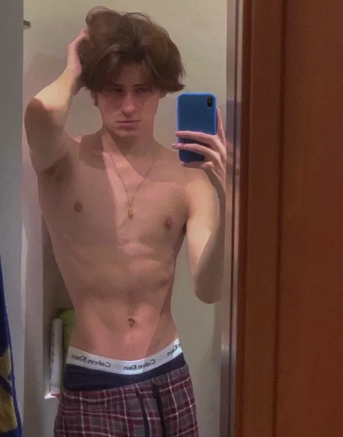 Come here by Anxious-Ad2947