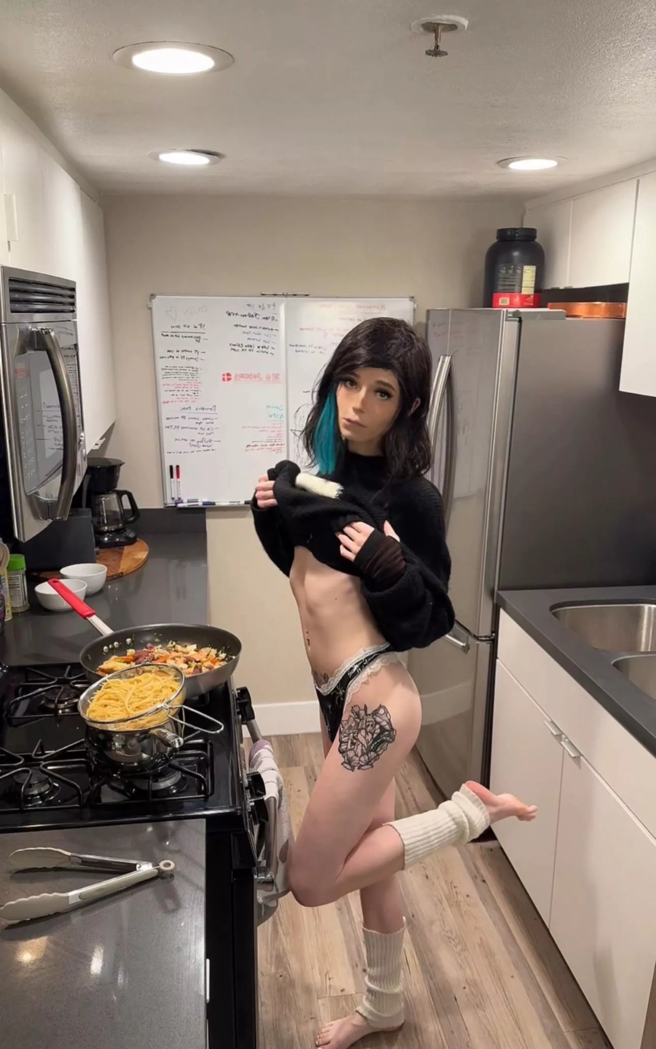 Dinner or my little bulgy? 🤭🥺 posted by PuppyGirlX3