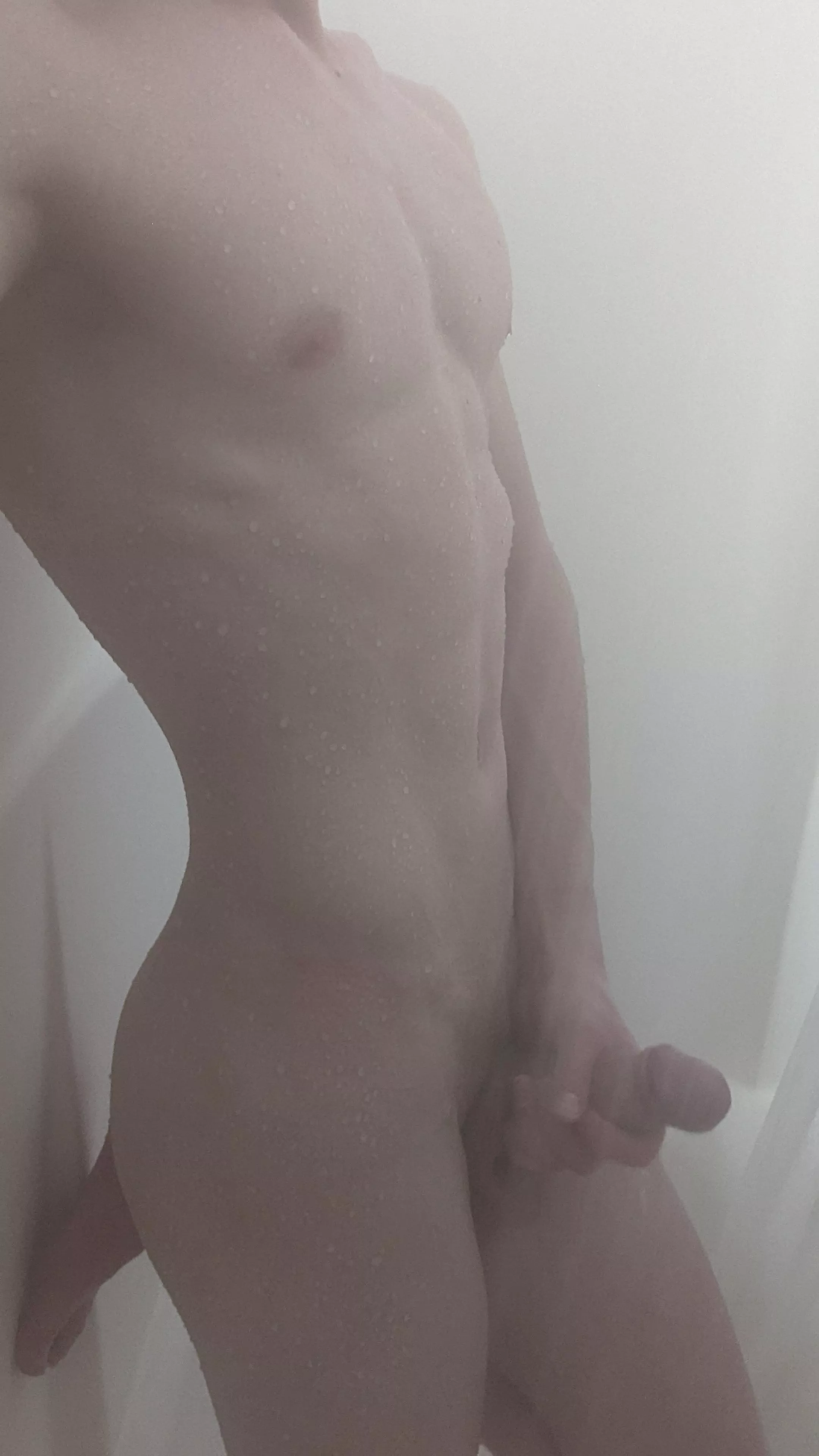 Felt a lil frisky in the shower, care to join? posted by Zaiichikk