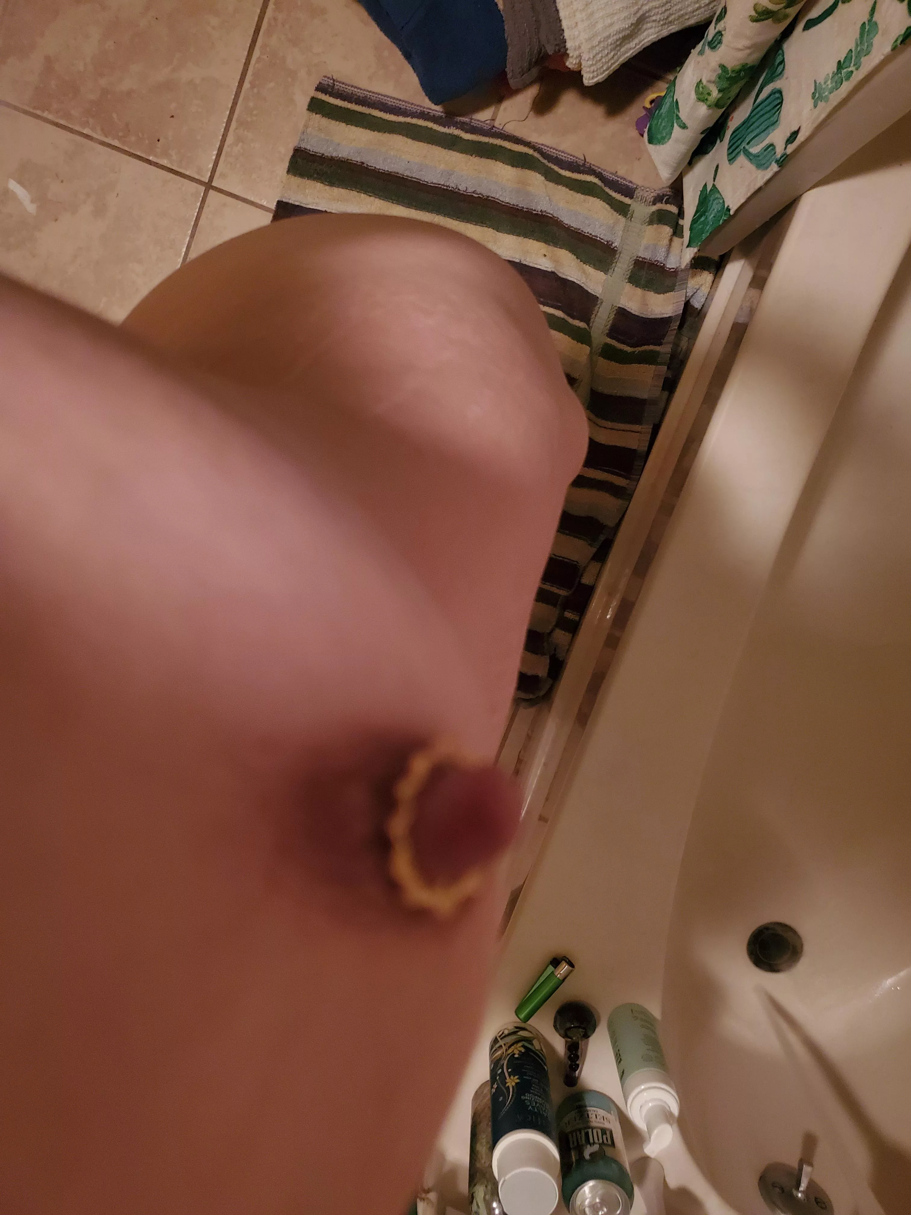 [F]uck me after my bath? 😶‍🌫️✌️👽 posted by Status_Stand3678