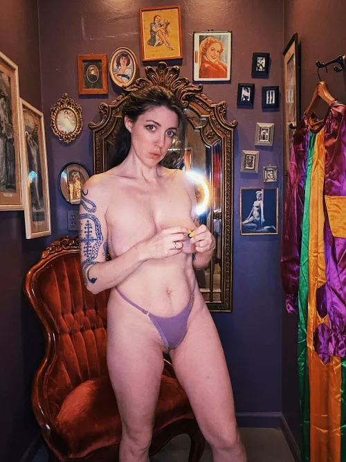 Getting dressed for Mardi Gras! by PrettySadieReed