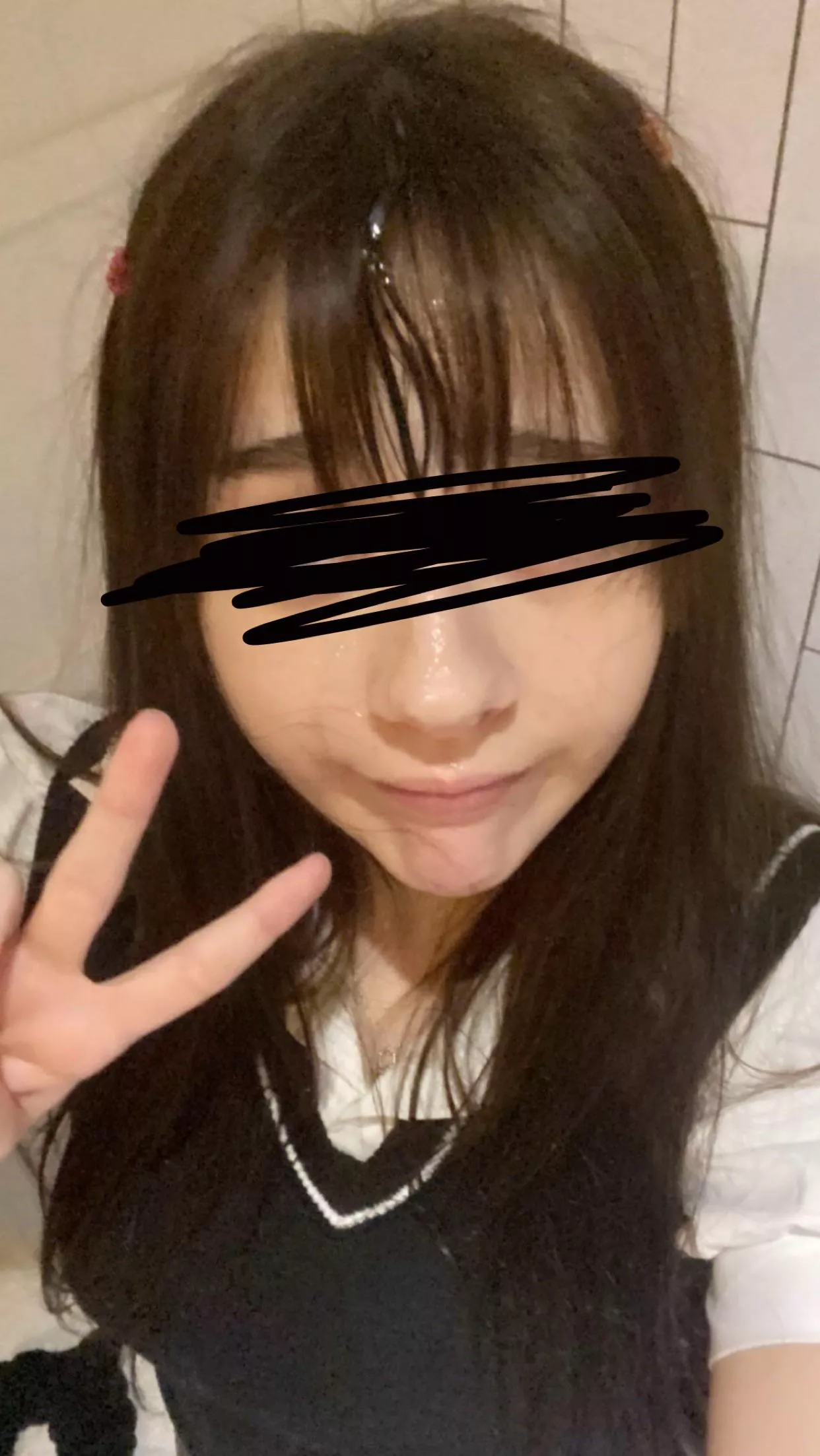 haiii 💕 posted by lilli_chan