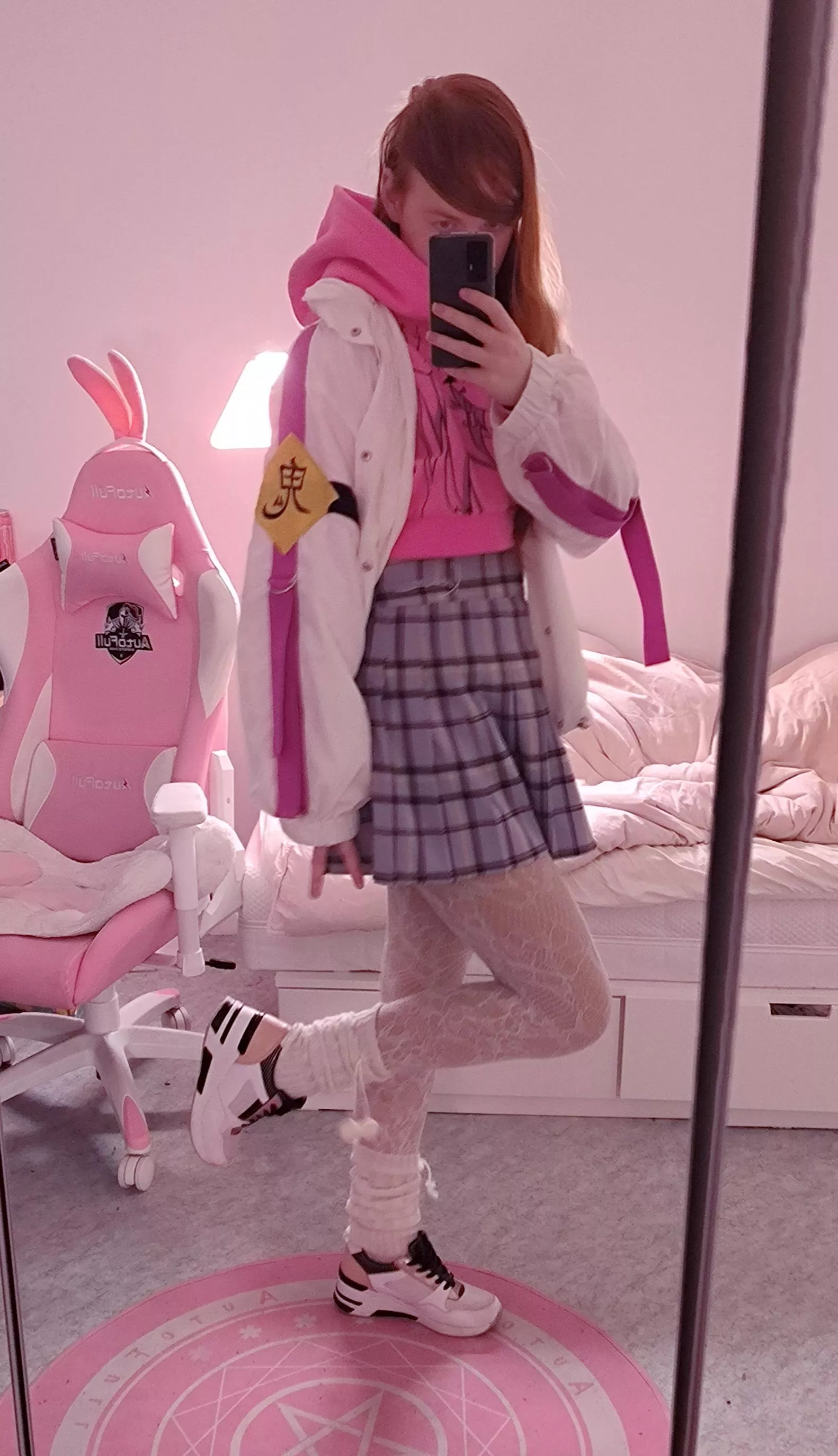 Have a nice weekend 🩷 posted by BoiPrincess