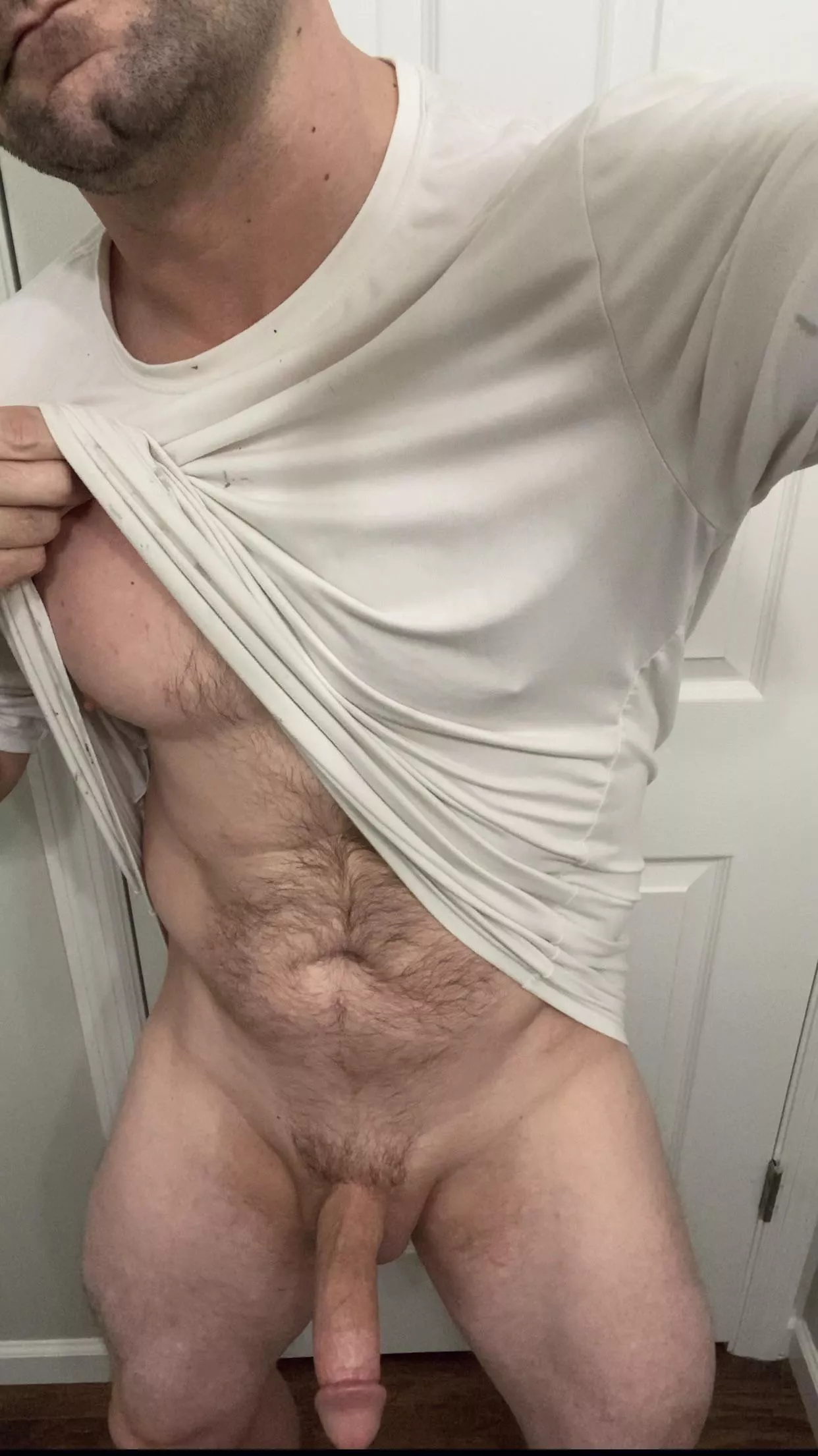 Help me get out of these work clothes? [44] posted by Pokin_Aroun