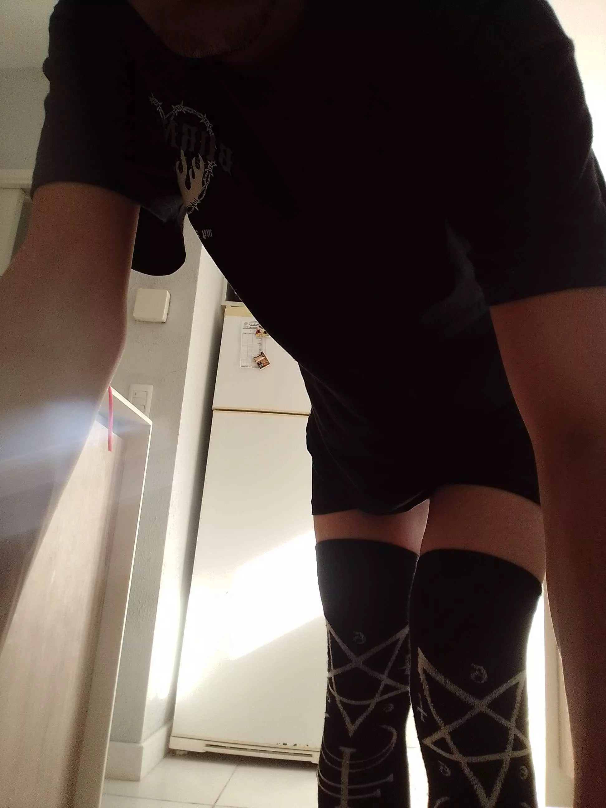 Idk, first post? posted by angry_yeen