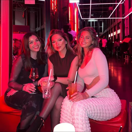 In the club (1-3) by TheGreenGoliath_2